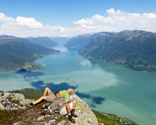 Verano en Noruega: Un viaje por fiordos y tranquilos pueblos costeros
